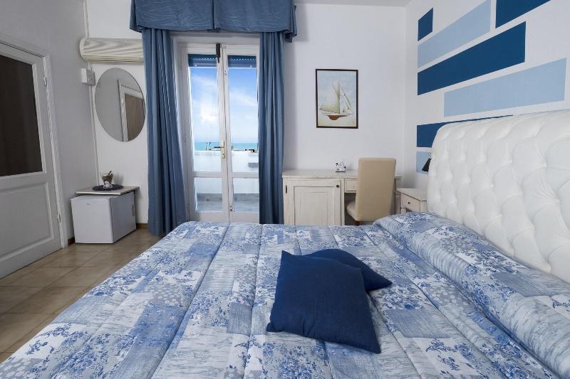 Hotel Villa Dei Gerani Rosignano Solvay Eksteriør bilde